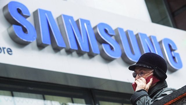 “Samsung” şirkətinin faktiki rəhbəri rüşvətə görə həbs edilib