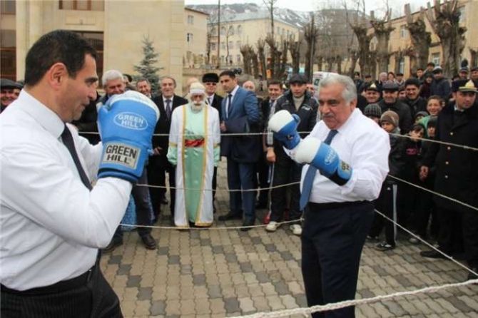 Əhəd Abıyev yenə rinqə çıxdı - FOTOLAR