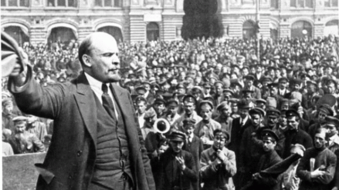 Yatdığı qızlara “bacı” deyən prezident, Hitlerin məşuqu olan “axmaq inək” Liderlərin QƏRİBƏ ADLARI - FOTOLAR