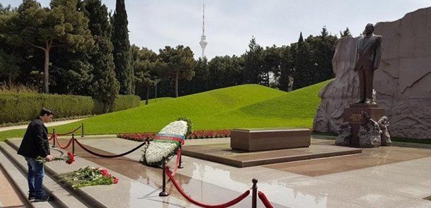 Bakı ermənisi 29 il sonra Azərbaycanda - VİDEO - FOTOLAR