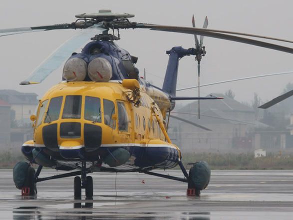 Azərbaycana məxsus helikopter qəza enişi etdi