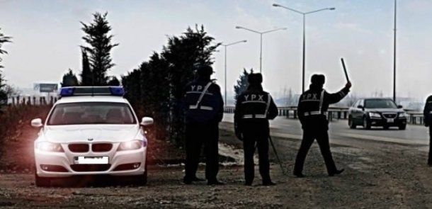 Yol polisləri artıq gizlənərək fəaliyyət göstərə bilməyəcək