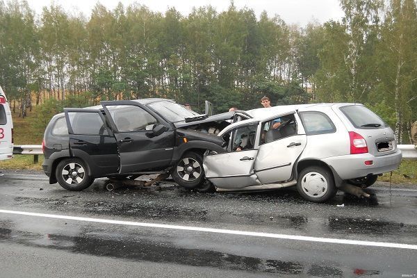 Azərbaycanda yol terroru 4 nəfər ölüb, 10 nəfər xəsarət alıb