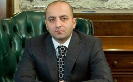 “Bu, terror və faşizmdir” Mübariz Mənsimov