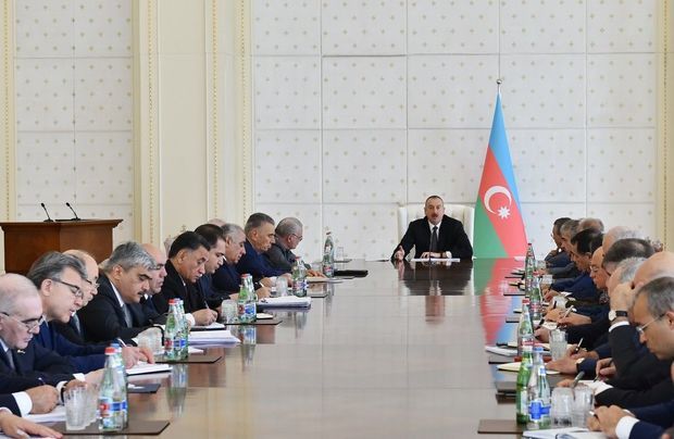 Dövlət başçısı: Tezliklə konkret danışıqlar bərpa edilməlidir