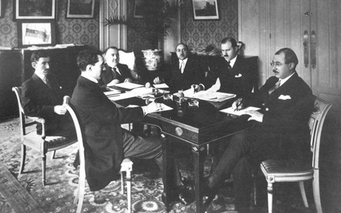 Azəri adlı millət varmı? 100 il əvvəlin TARİXİ SƏNƏDİ