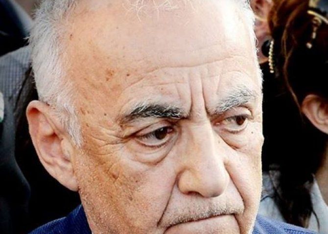 "Bizə deyilmişdi ki, Hacıbala müəllim özü də konsertə gələcək və onun mahnıdan xəbəri var" Müğənnilər danışdı