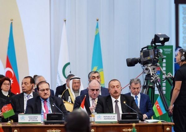 İlham Əliyev Məscidlərimizi dağıdan Ermənistan müsəlman ölkələrinin dostu ola bilməz