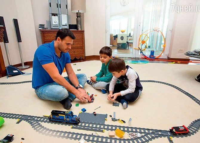 Oğlundan Emin Ağalarova gözlənilməz sual "Seks nədir?"