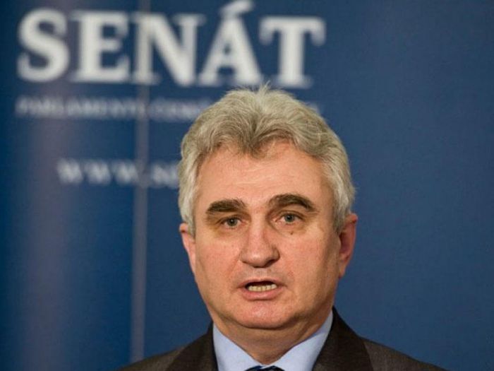 Ermənistan mətbuatı senat sədrinin Azərbaycanla bağlı sözlərini təhrif etdi