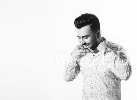 Mahnısı rekord qıran müğənnimiz qəzaya düşdü