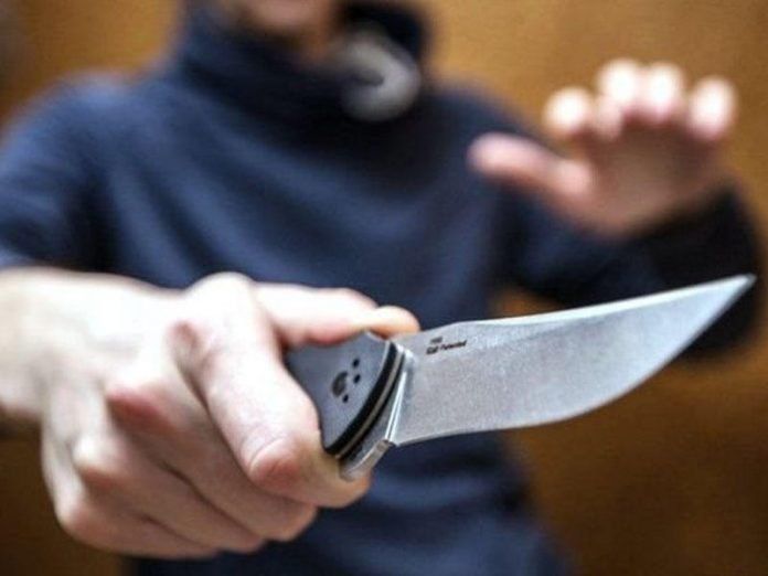 Müəllimin bıçaqlanma xəbəri ilə bağlı universitetdən AÇIQLAMA