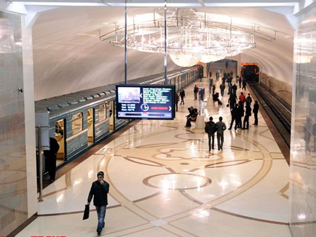 Metrodan istifadə edən sərnişinlərin sayı bu qədər artıb RƏSMİ