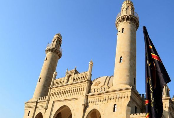 "Təzəpir"in yanında 360 yerlik avtomobil dayanacağı tikiləcək