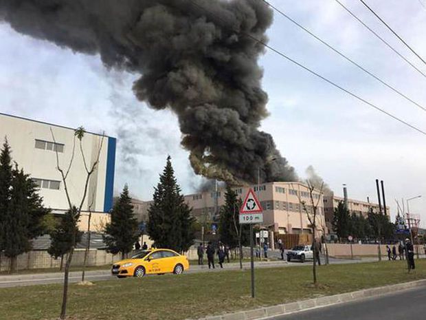 Türkiyədə yağ fabrikində güclü yanğın