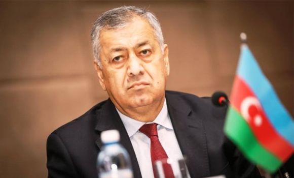 Azərbaycanda 2018-ci ildə devalvasiya ola bilər? Vahid Əhmədovdan AÇIQLAMA