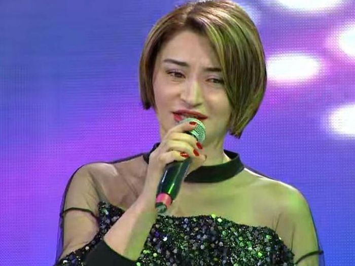 Fədayə Laçın yetim uşağa analıq edib