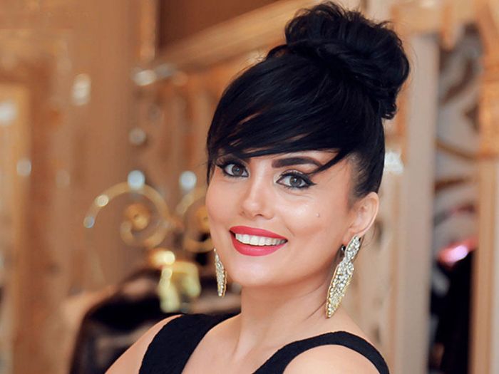 “Çiçək” acınacaqlı vəziyyətdə yaşayan azərbaycanlı müğənninin evini təmir etdirdi