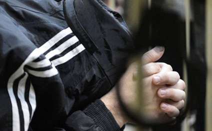 Sevdiyi qızın anasını öldürməkdə təqsirli bilinənin cinayət işi üzrə məhkəmə prosesi keçirilib