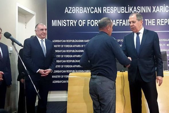 Uşaqları xilas edərkən boğulan azərbaycanlının atasına medal təqdim olundu