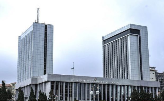 Tütündən istifadə qadağasını pozanlara qarşı yeni cəzalar hazırlandı