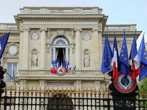 Fransalı deputat: Təzyiqlər məni Azərbaycana daha da yaxınlaşdırdı