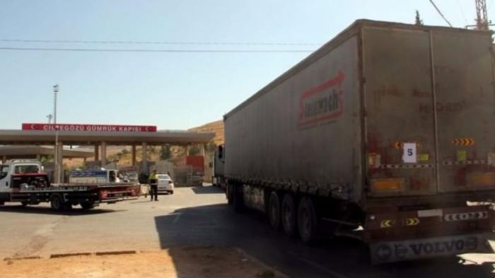 Şəxsi nəqliyyat vasitəsi ilə Gürcüstana gedənlərin DİQQƏTİNƏ YENİ QANUN