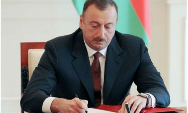 Elxan Hüseynov “Şöhrət” ordeni ilə təltif edildi