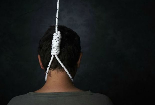 Narkoloji dispanserdə intihara cəhd