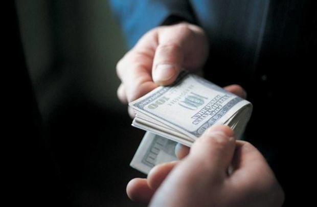 Bakıda “jurnalist” və “vergi işçisi” iş adamlarını hədələyirlər