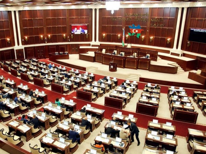 Azərbaycan hökumətinin hesabatı Milli Məclisə daxil olub