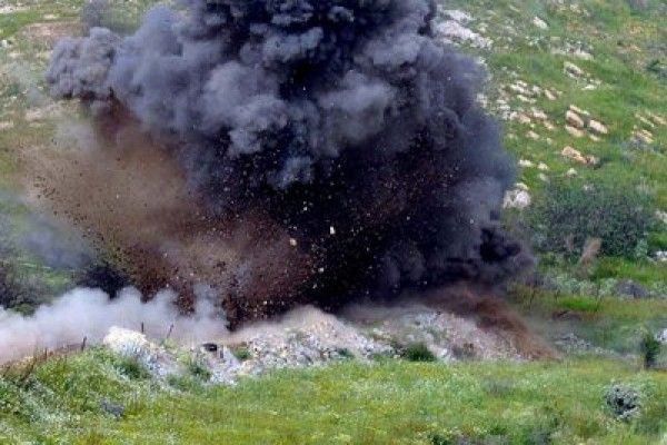 Qarabağda maşın minaya düşüb 3 ölü, 2 yaralı