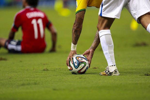 FIFA futbolda üç vacib qaydanı dəyişir