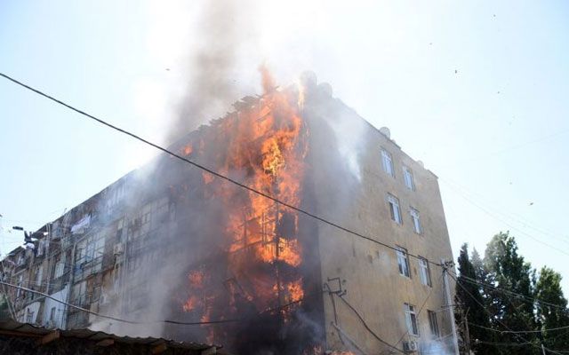 Bakıda yanğın YARALANAN VAR