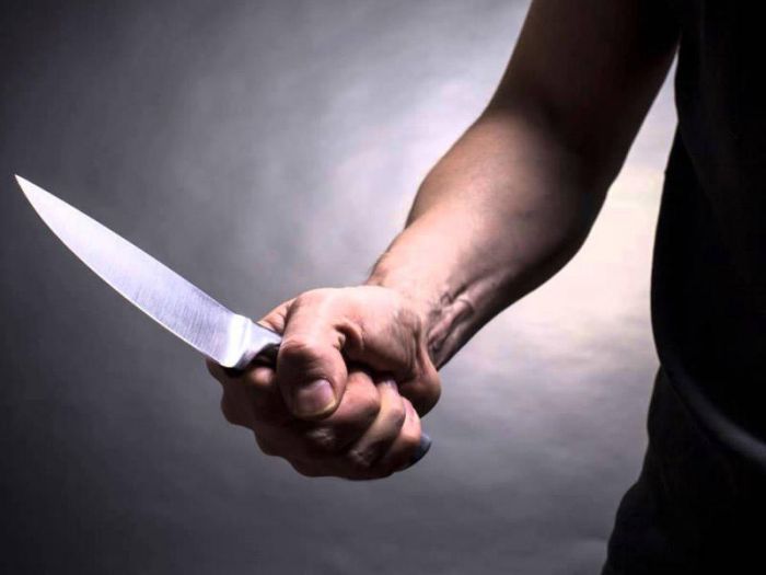 Sabirabad sakini bıçaqlandı