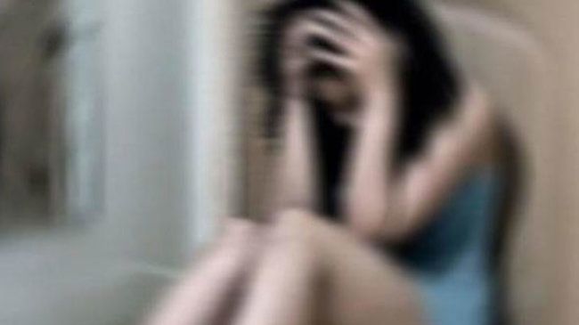 Kişilərlə görüşmək üçün ailəsini atıb Bakıya gəldi və.. Uşağının gözü qarşısında DƏHŞƏTLİ ƏMƏL