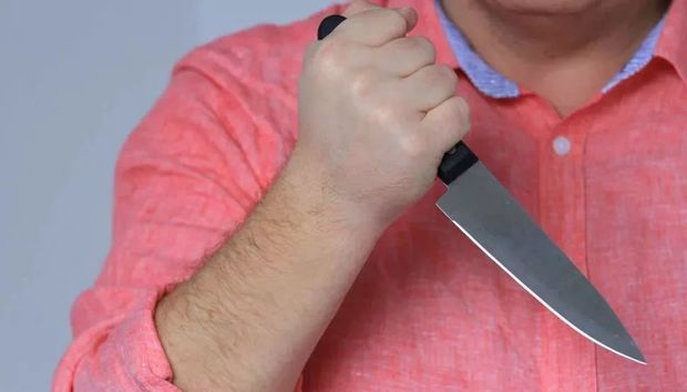 Göygöl sakini özünü bıçaqlayaraq öldürüb