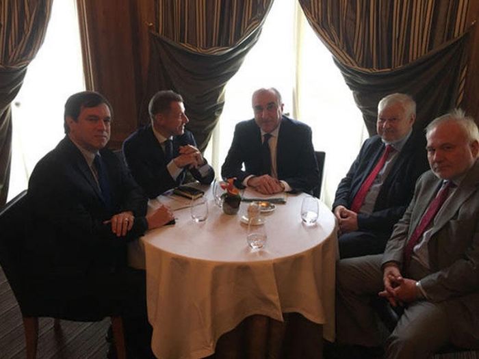 Elmar Məmmədyarovun Parisdə ATƏT-in Minsk qrupu həmsədrləri ilə görüşü başladı