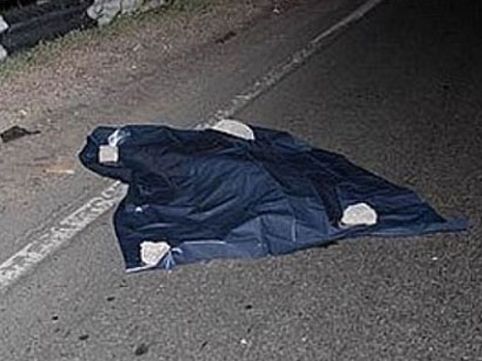 Azərbaycanda sürücü xarici vətəndaşı maşınla vurub öldürdü və qaçdı