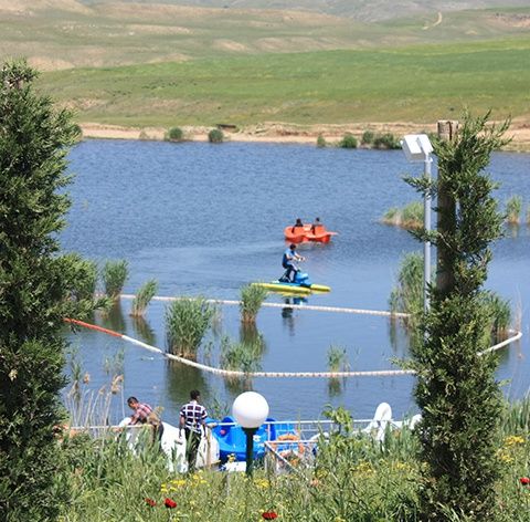 Əyləncə mərkəzində qəza Uşaq ağır yaralandı