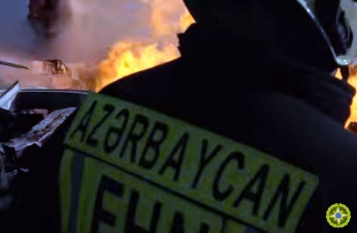 Bakıda daha bir zavodun ərazisində YANĞIN YENİLƏNİB