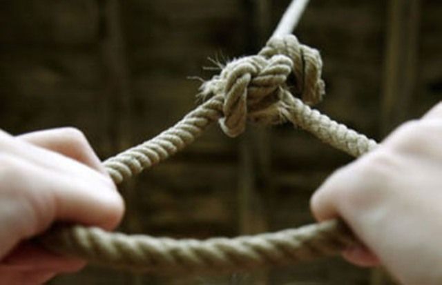 14 yaşlı yeniyetmənin intihar səbəbi “Mavi balina” oynayırmış