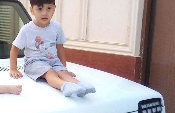 "Uşağın itməsi ailədaxili münaqişə ilə bağlıdır" 3 yaşlı İsmayılın itkin düşdüyü oteldən AÇIQLAMA