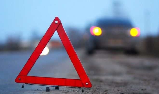 Ər və arvadı maşın vurdu