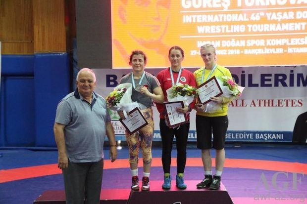 Azərbaycanlı güləşçilər yeddi medal qazandı