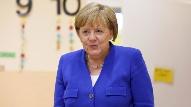 “Rosbalt”: Merkel “istədiyini etməyi” xoşlayır, bu, Azərbaycanda mümkün deyil