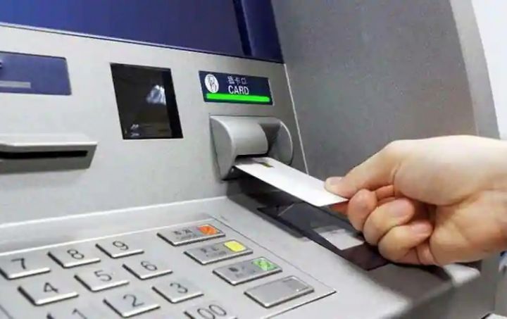 Pensiya və maaşlarla bağlı yeni qərar