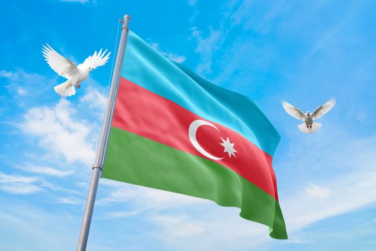 Azərbaycanda Müstəqillik Günü qeyd olunur