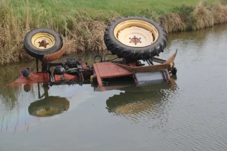 Qaxda gölə düşən traktorun sürücüsü boğularaq ölüb
