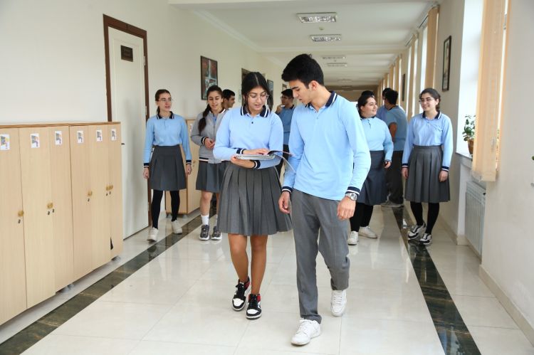 Bakıda 47 mindən çox şagird yerdəyişmə edib